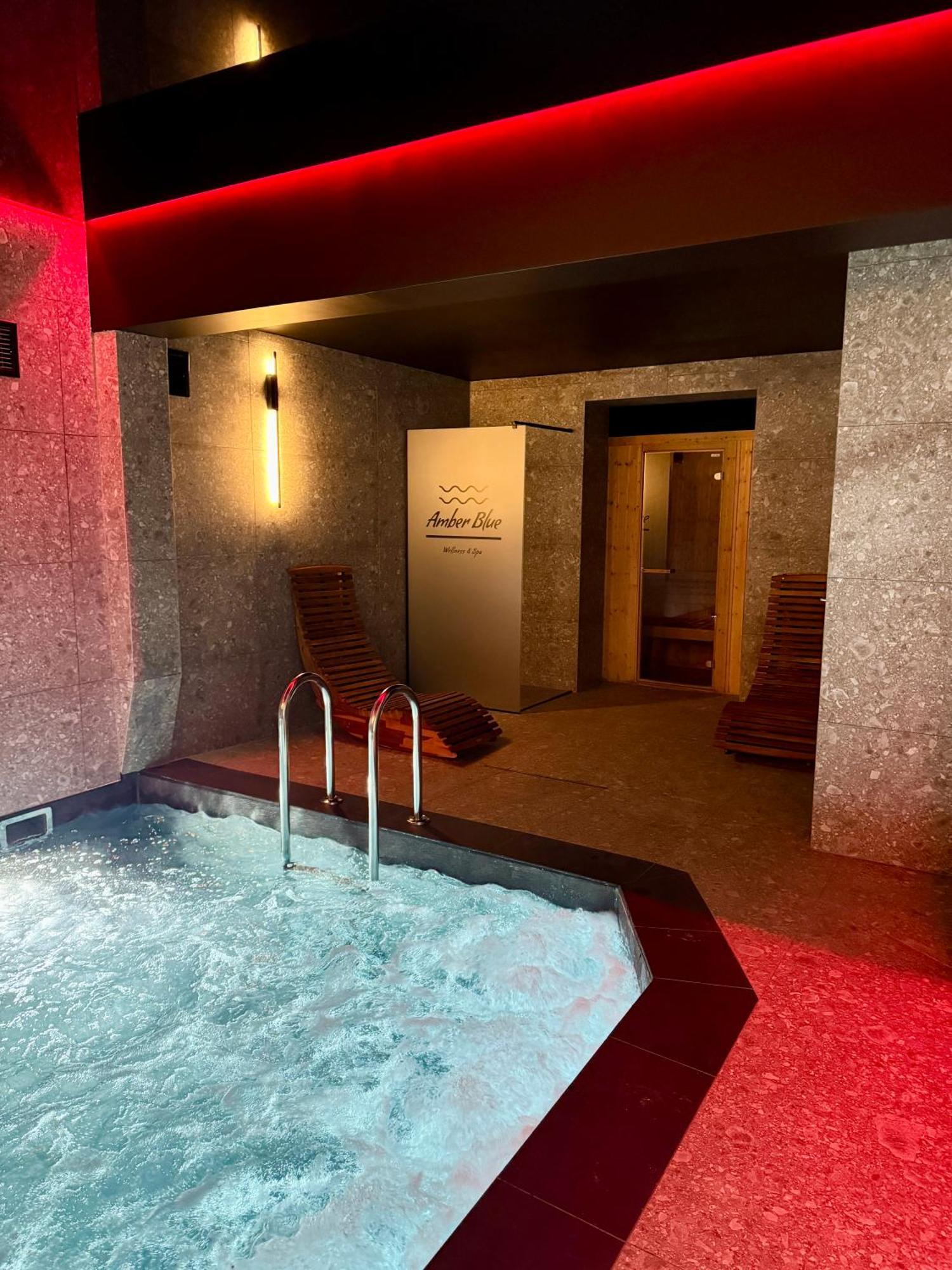 Amber Blue Wellness & Spa (Adults Only) Karwia Luaran gambar